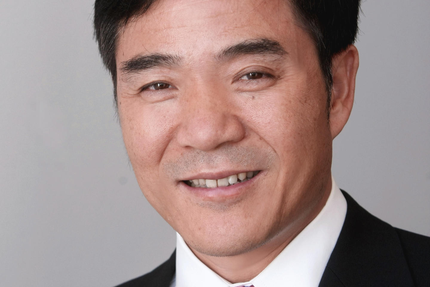 Jianqing Fan