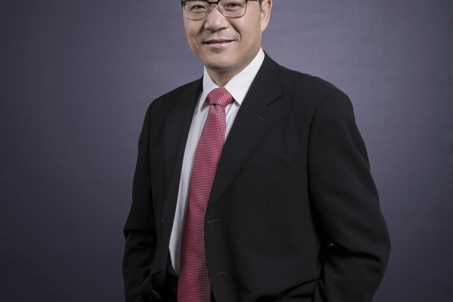 Jianqing Fan